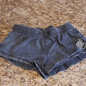 Santa Cruz shorts